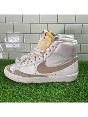 Nike Blazer '77 sz 9 womens Vintage Mid White Pink Oxford 9W